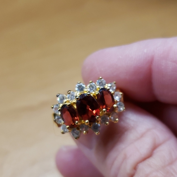 Ring - Picture 2 of 6